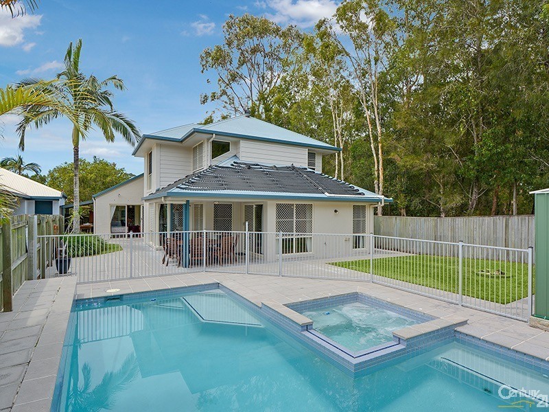 1 Portmarnock Court, Twin Waters QLD 4564