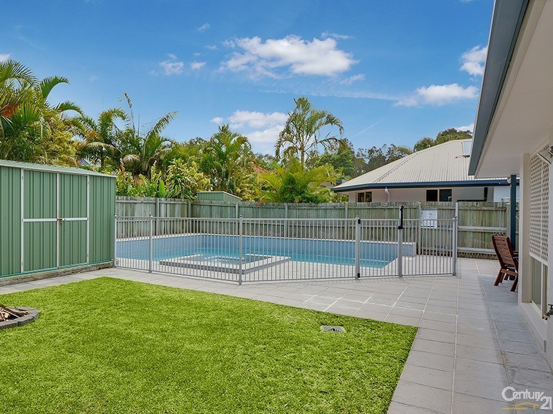 1 Portmarnock Court, Twin Waters QLD 4564