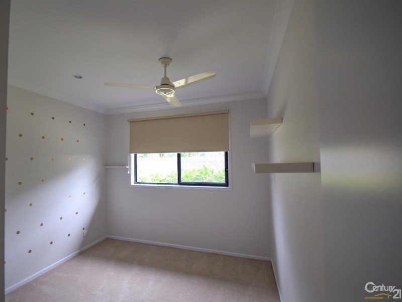 8 Parkland Drive, Pacific Paradise QLD 4564