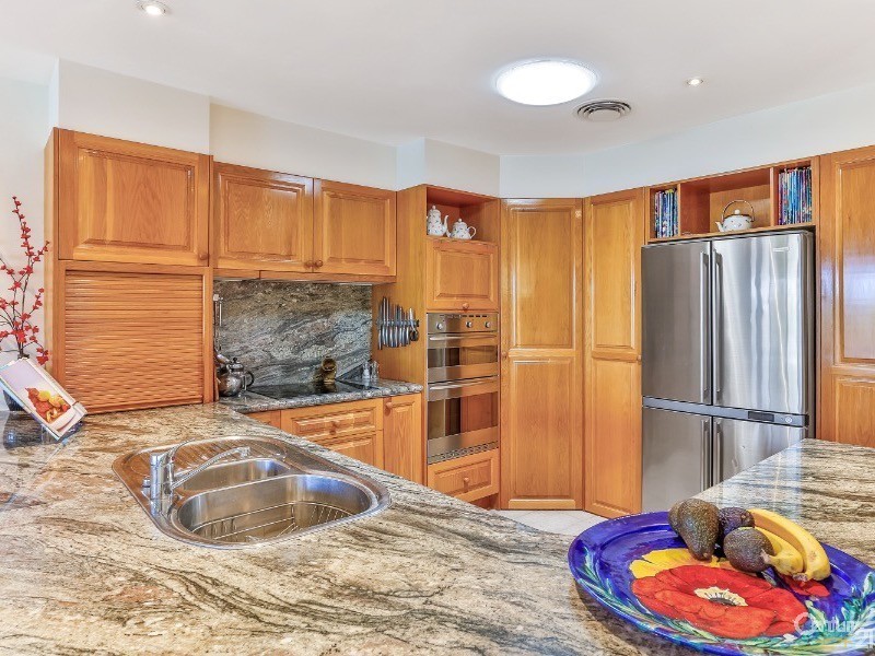 11 Tamarind Place, Twin Waters QLD 4564