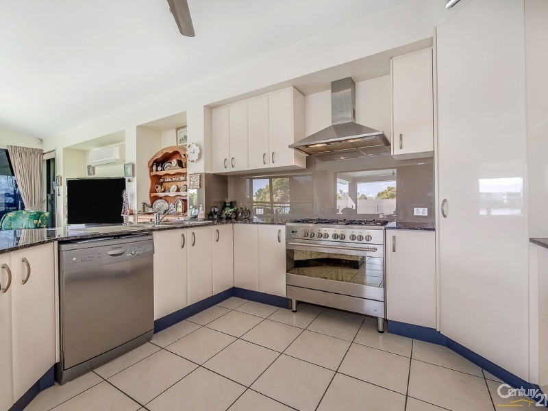 23 Seahorse Drive, Twin Waters QLD 4564