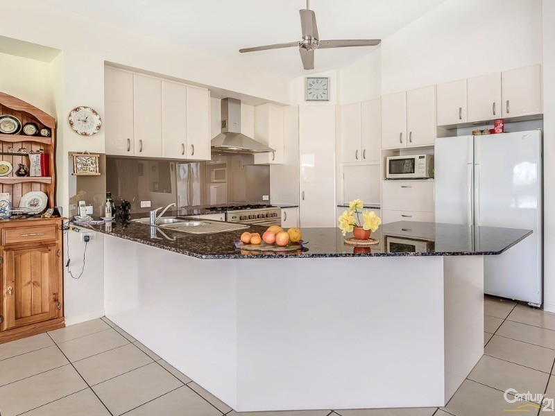 23 Seahorse Drive, Twin Waters QLD 4564