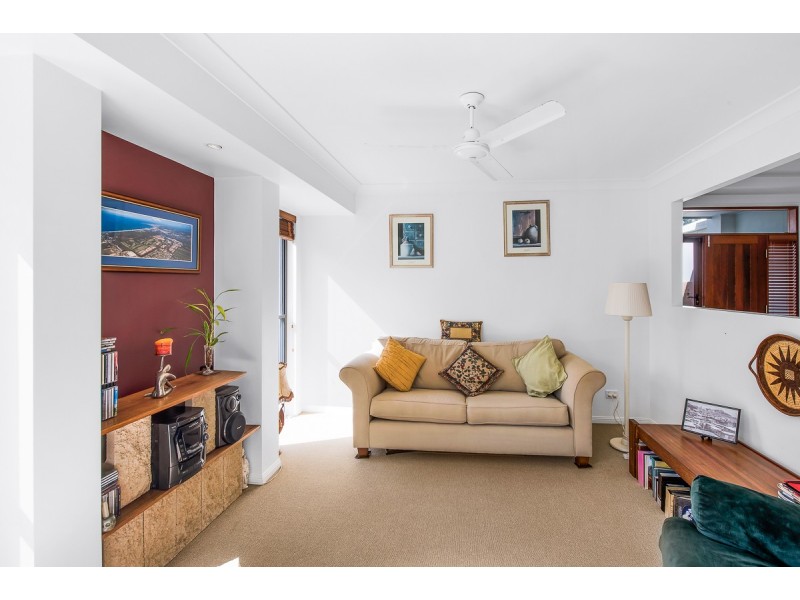 5 Baker-Finch Place, Twin Waters QLD 4564