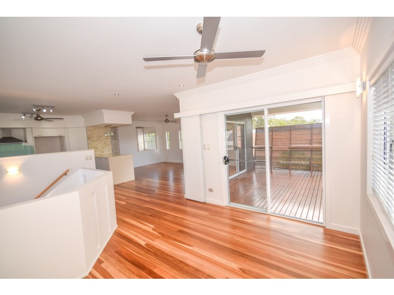 2 Merkara Crescent, Twin Waters QLD 4564