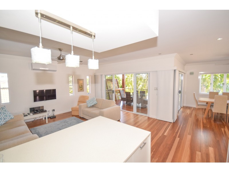 2 Merkara Crescent, Twin Waters QLD 4564