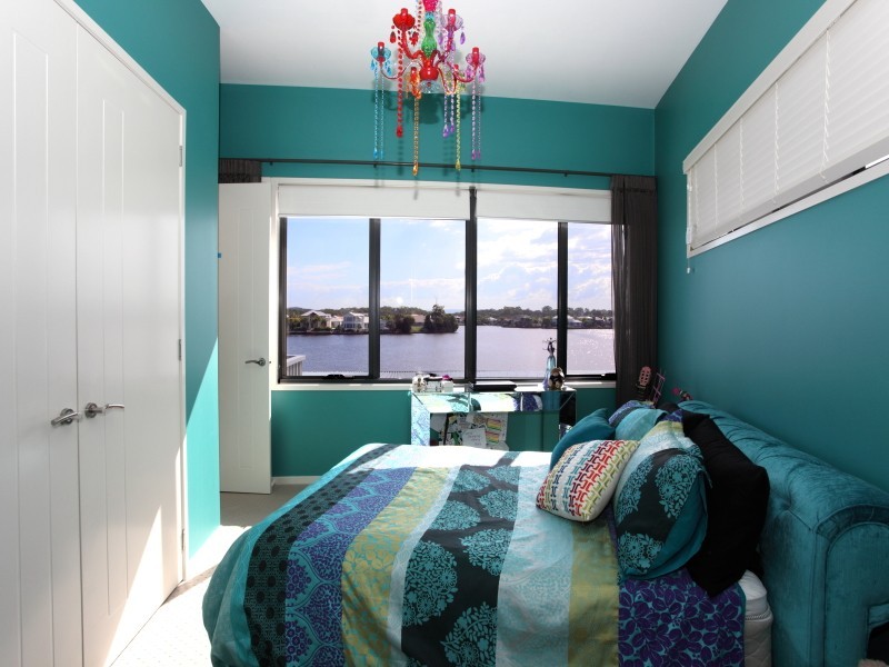 12 Waterfront Court, Twin Waters QLD 4564