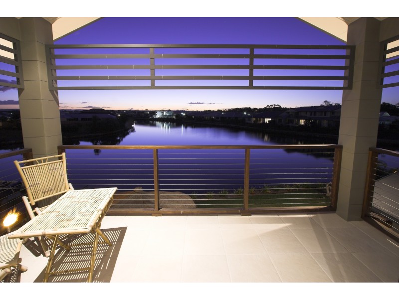 25 Seahorse Drive, Twin Waters QLD 4564