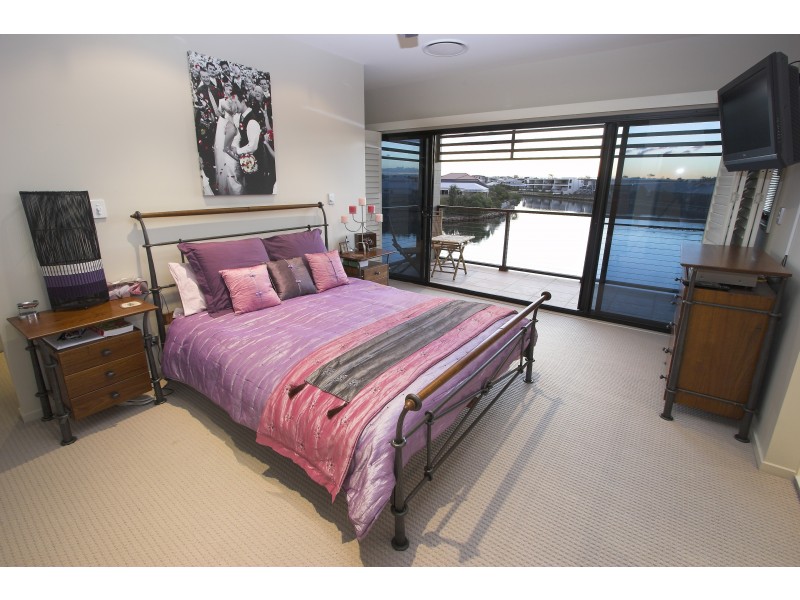 25 Seahorse Drive, Twin Waters QLD 4564