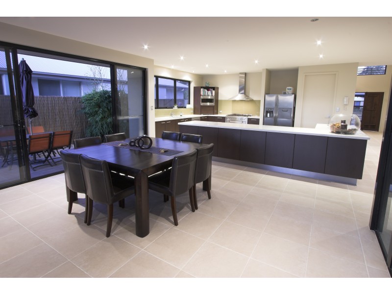 25 Seahorse Drive, Twin Waters QLD 4564