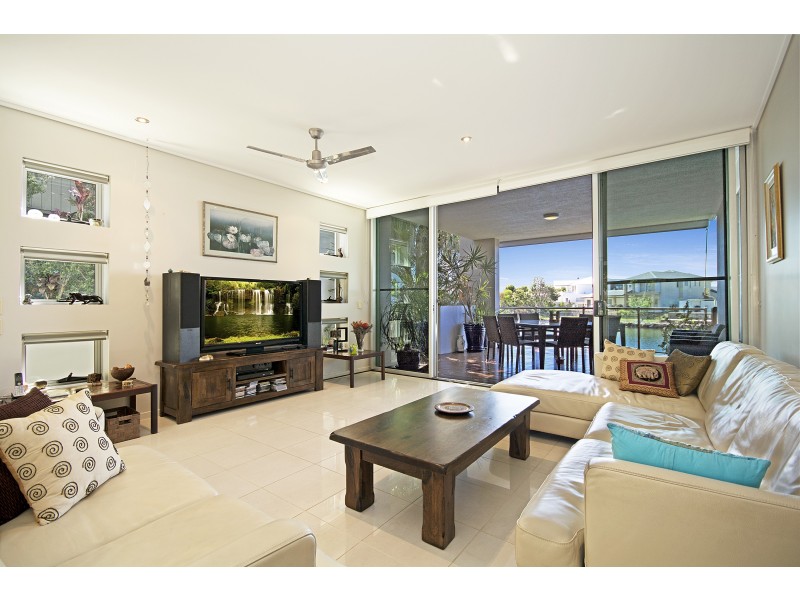 13/20 Anchorage Circuit, Twin Waters QLD 4564