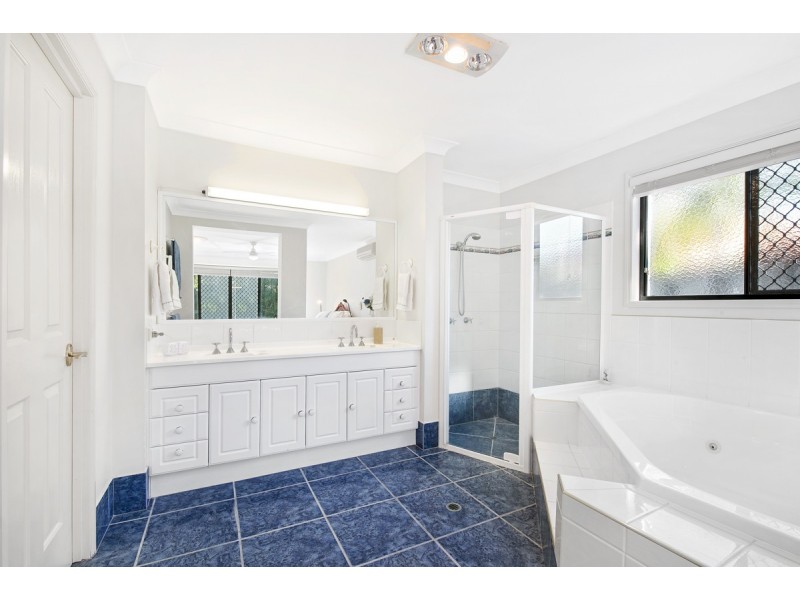 12 Stillwater Drive, Twin Waters QLD 4564