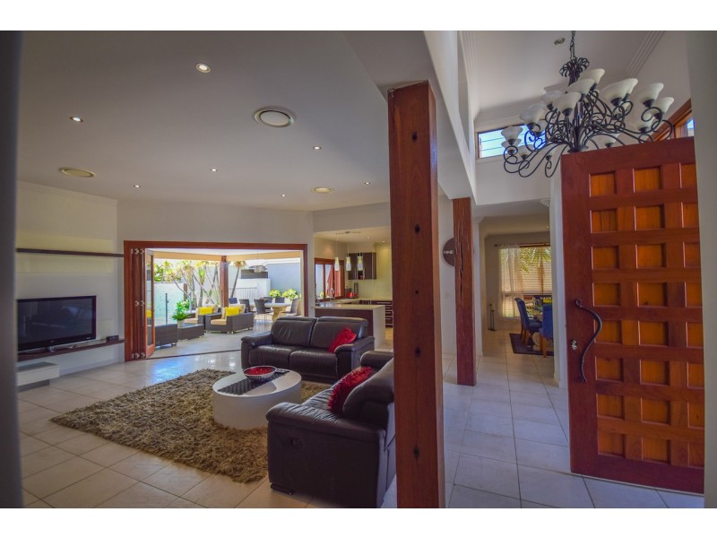 3 Starfish Way, Twin Waters QLD 4564