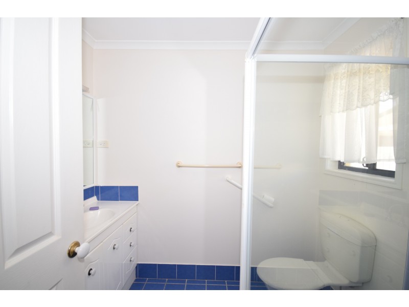 32 Barcoola Place, Twin Waters QLD 4564