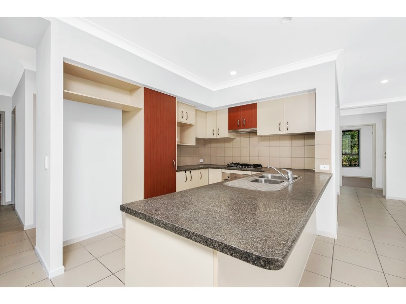 8 Parkland Drive, Pacific Paradise QLD 4564