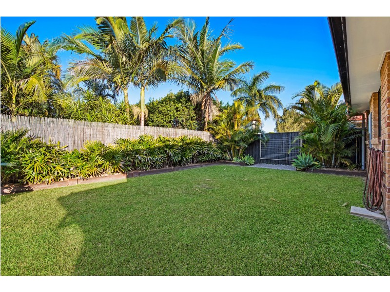 8 Parkland Drive, Pacific Paradise QLD 4564