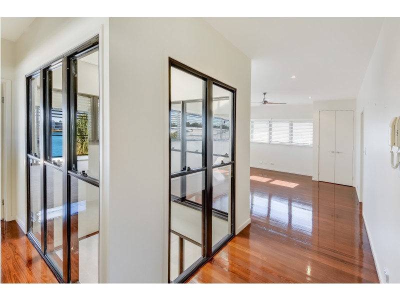 25 Seahorse Dr, Twin Waters QLD 4564