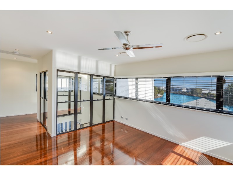 25 Seahorse Dr, Twin Waters QLD 4564