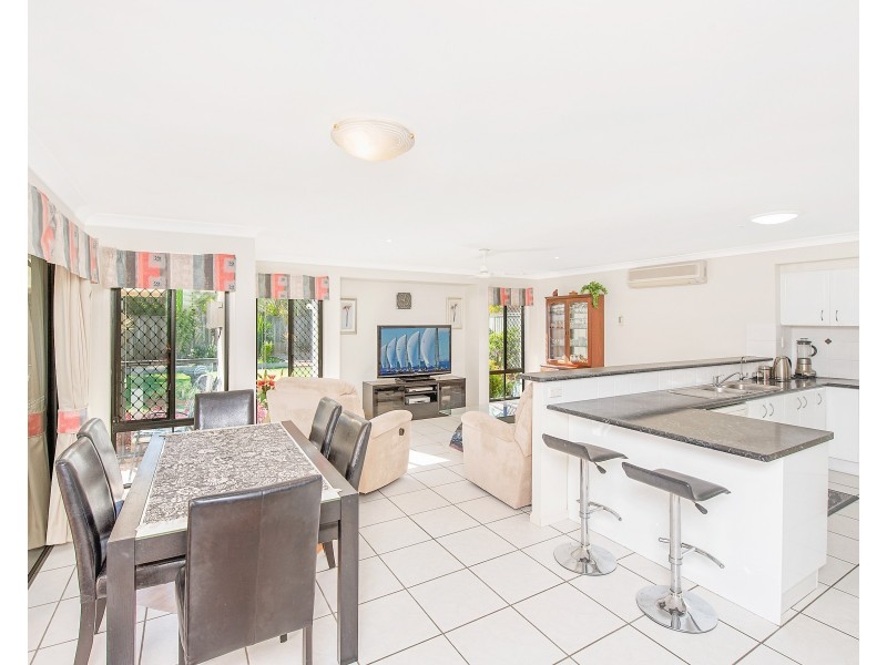 12 Stillwater Dr, Twin Waters QLD 4564