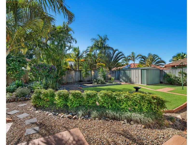 12 Stillwater Dr, Twin Waters QLD 4564