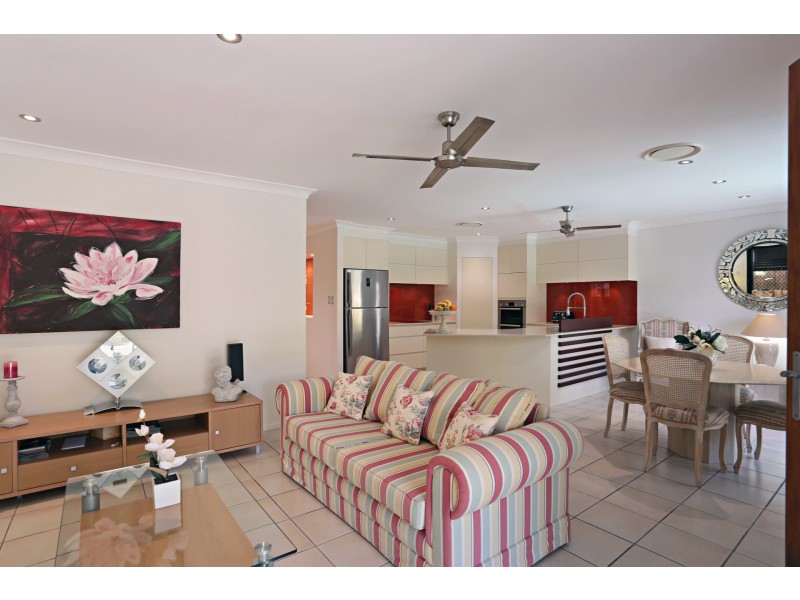 4 Hetherington Drive, Twin Waters QLD 4564