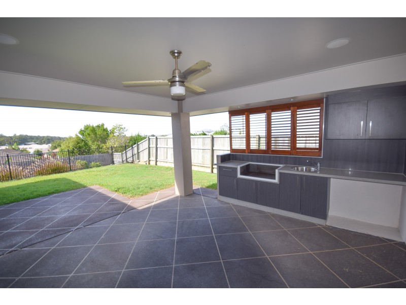 43 Clearwater Circuit, Bli Bli QLD 4560
