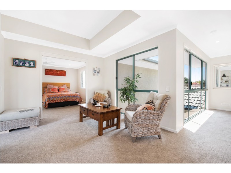 21 Twin Waters Drive, Twin Waters QLD 4564