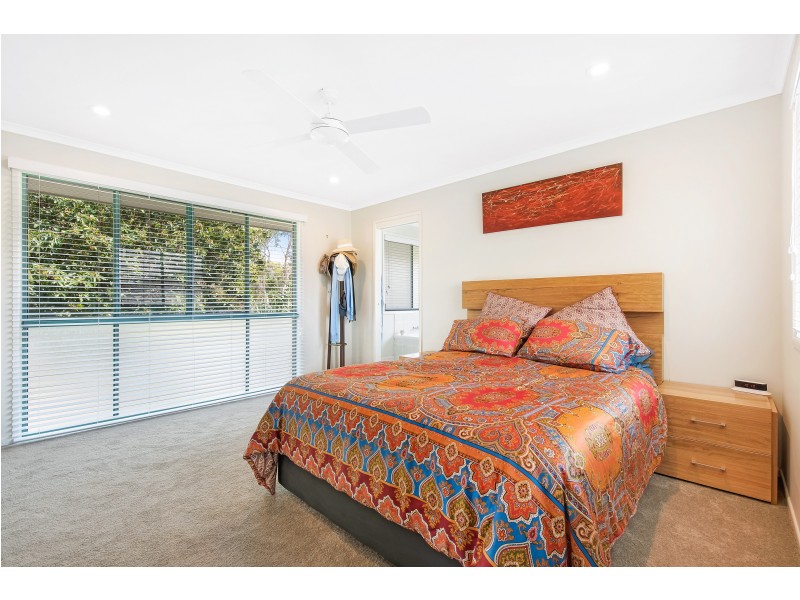 21 Twin Waters Drive, Twin Waters QLD 4564