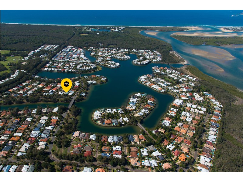 21 Twin Waters Drive, Twin Waters QLD 4564