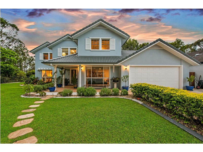 32 Wattlebird Drive, Twin Waters QLD 4564