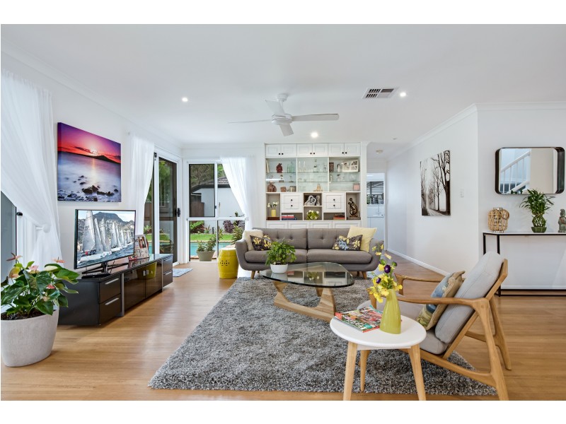 32 Wattlebird Drive, Twin Waters QLD 4564