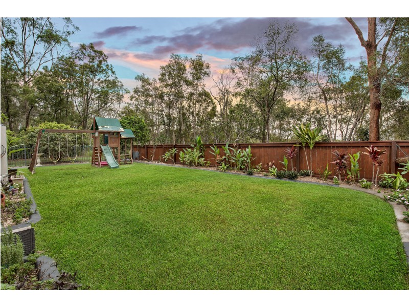 32 Wattlebird Drive, Twin Waters QLD 4564