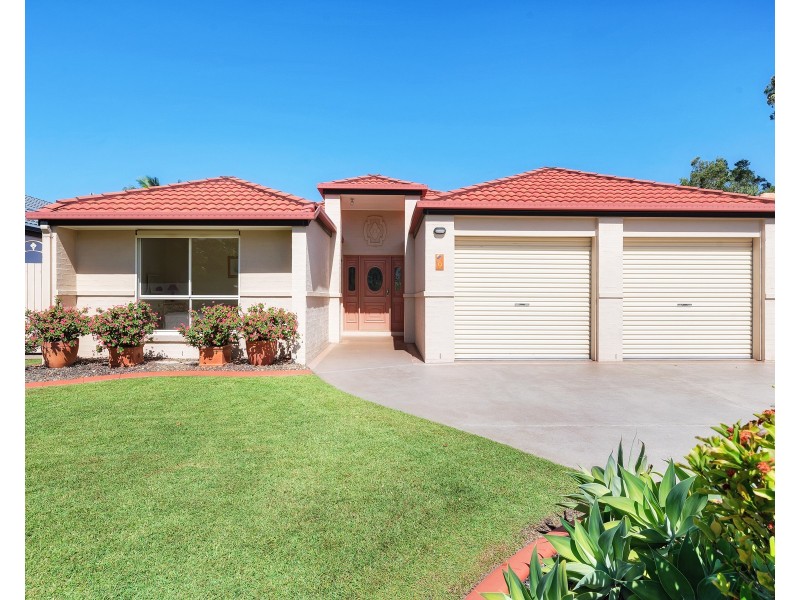 9 Sunorchid Place, Twin Waters QLD 4564