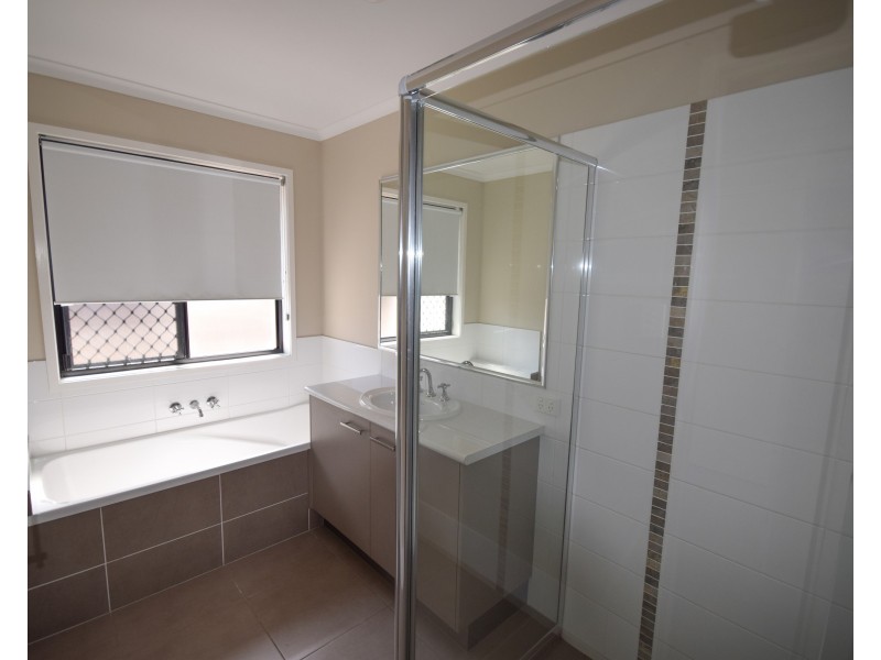 43 Clearwater Cct, Bli Bli QLD 4560