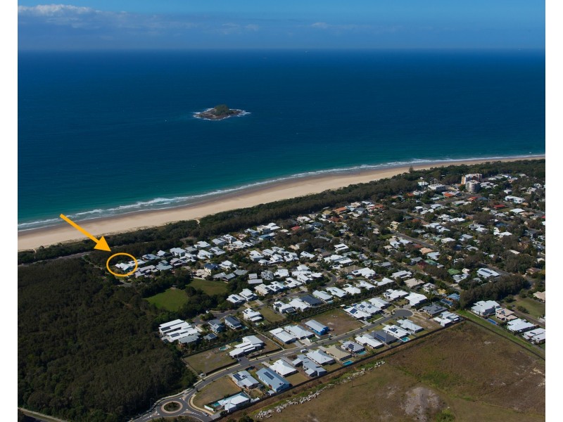 1 North Beach, Mudjimba QLD 4564