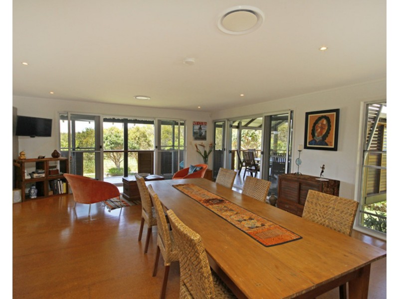 1 North Beach, Mudjimba QLD 4564