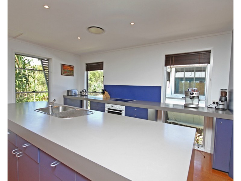 1 North Beach, Mudjimba QLD 4564