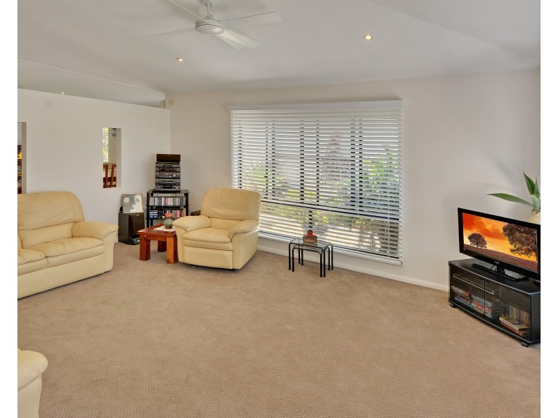 3 Staysail Place, Twin Waters QLD 4564