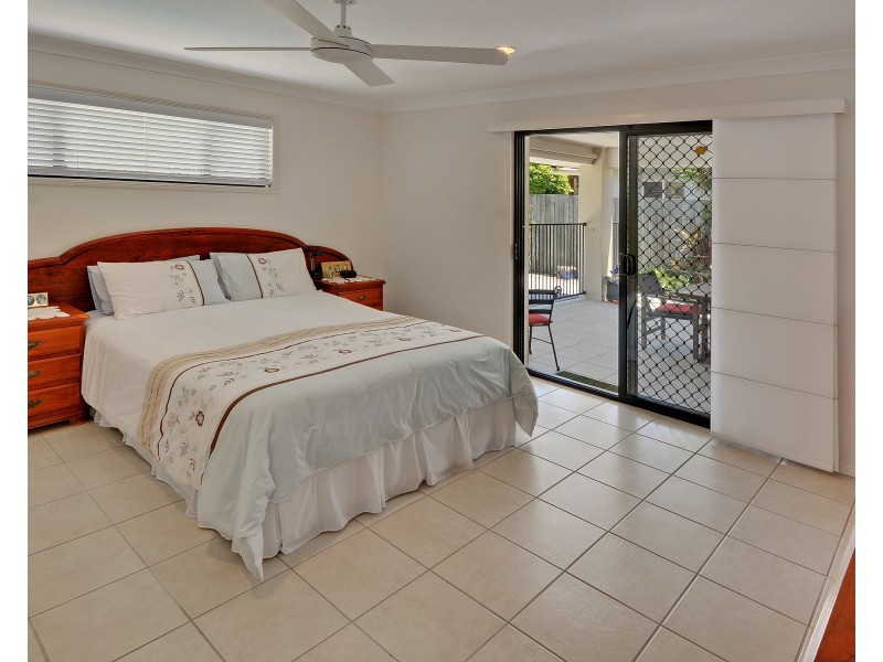 3 Staysail Place, Twin Waters QLD 4564