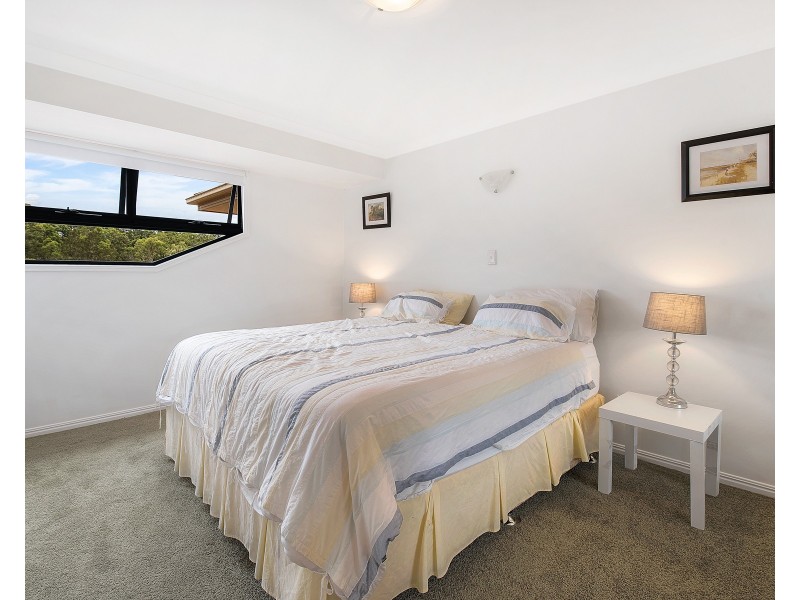 10 Skipper Place, Twin Waters QLD 4564