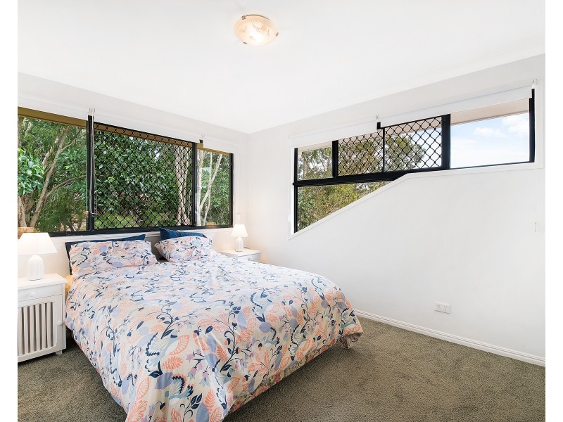 10 Skipper Place, Twin Waters QLD 4564