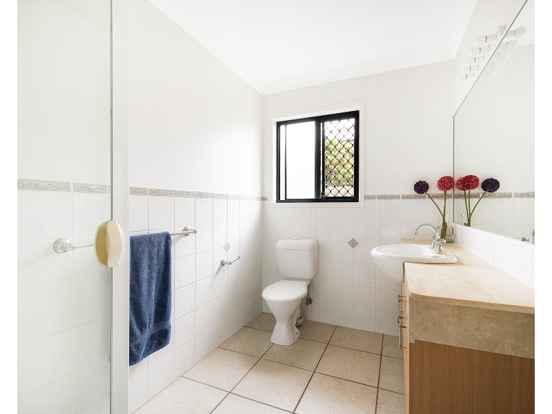 10 Skipper Place, Twin Waters QLD 4564