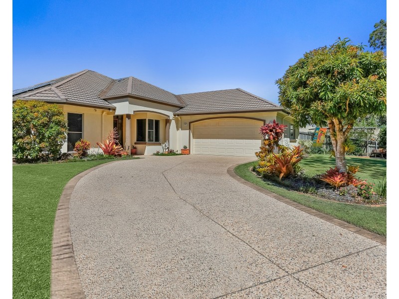 11 Tamarind PL, Twin Waters QLD 4564