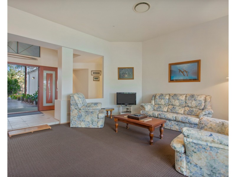 19 Tamarind Place, Twin Waters QLD 4564