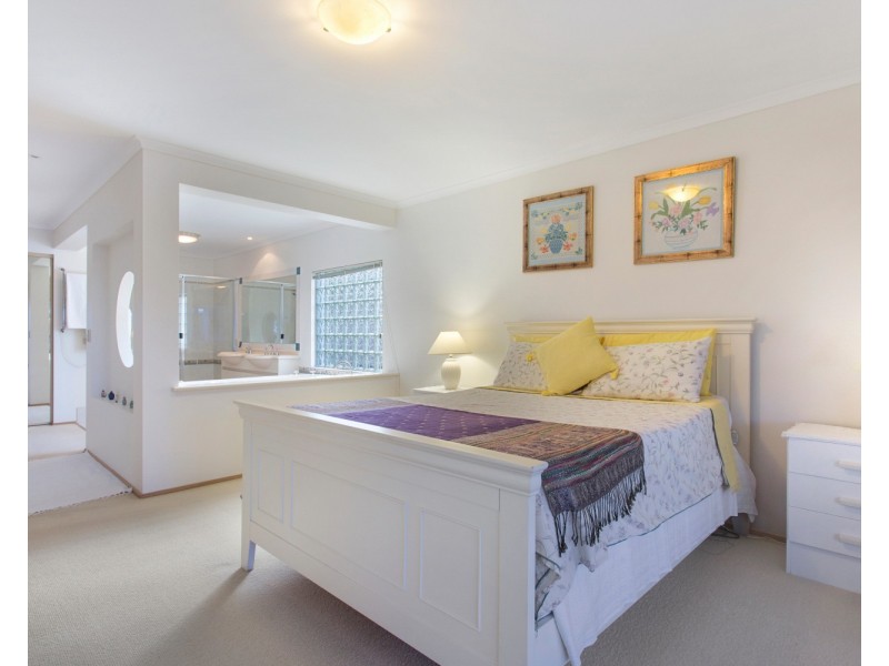 19 Tamarind Place, Twin Waters QLD 4564