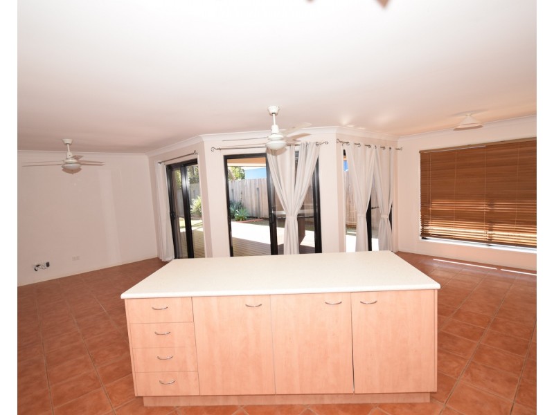 17 Stillwater Drive, Twin Waters QLD 4564