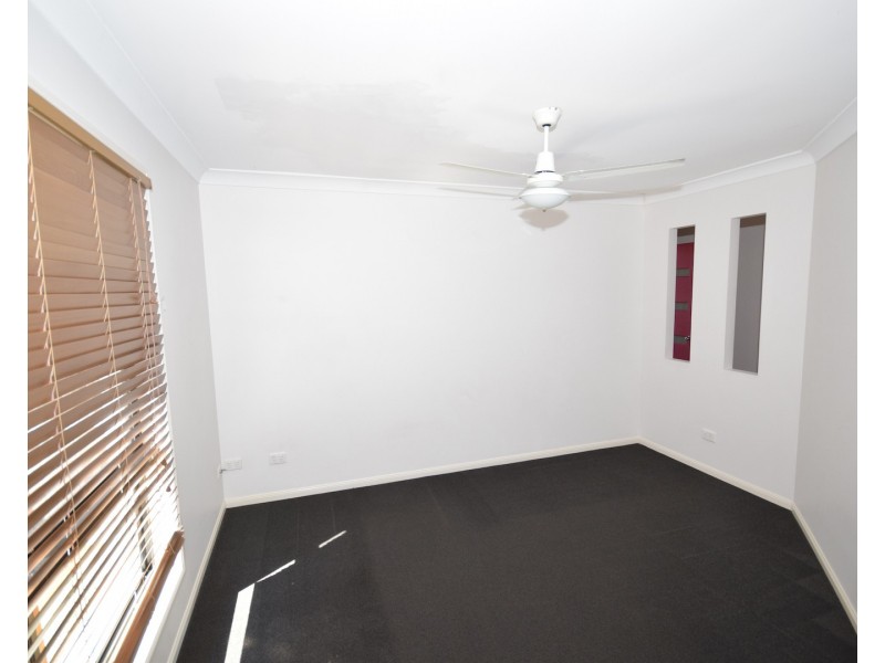 17 Stillwater Drive, Twin Waters QLD 4564