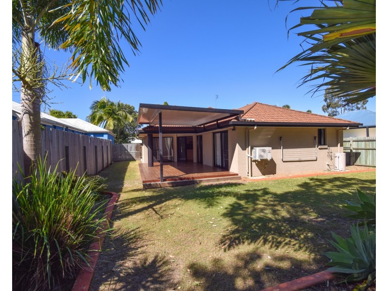 17 Stillwater Drive, Twin Waters QLD 4564