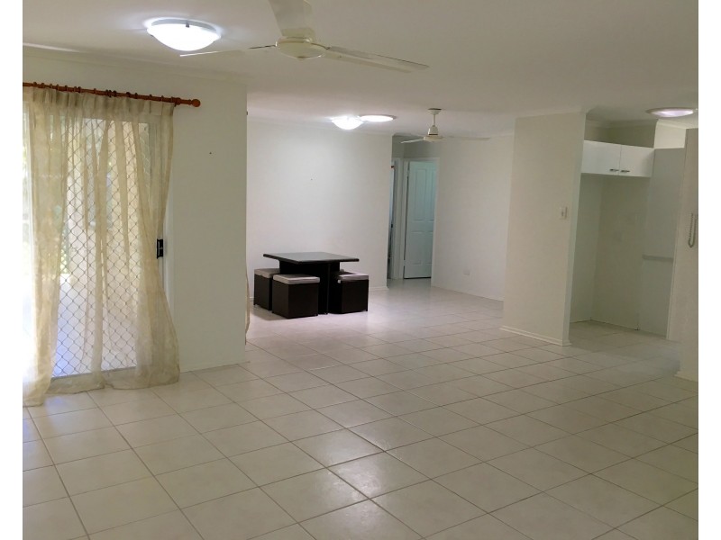 18  Lows Drive, Pacific Paradise QLD 4564