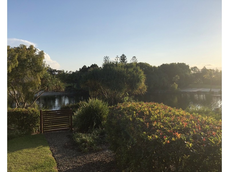 92/80 North Shore Road, Twin Waters QLD 4564