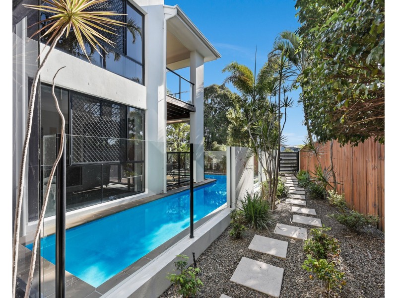 71 Baywater Drive, Twin Waters QLD 4564